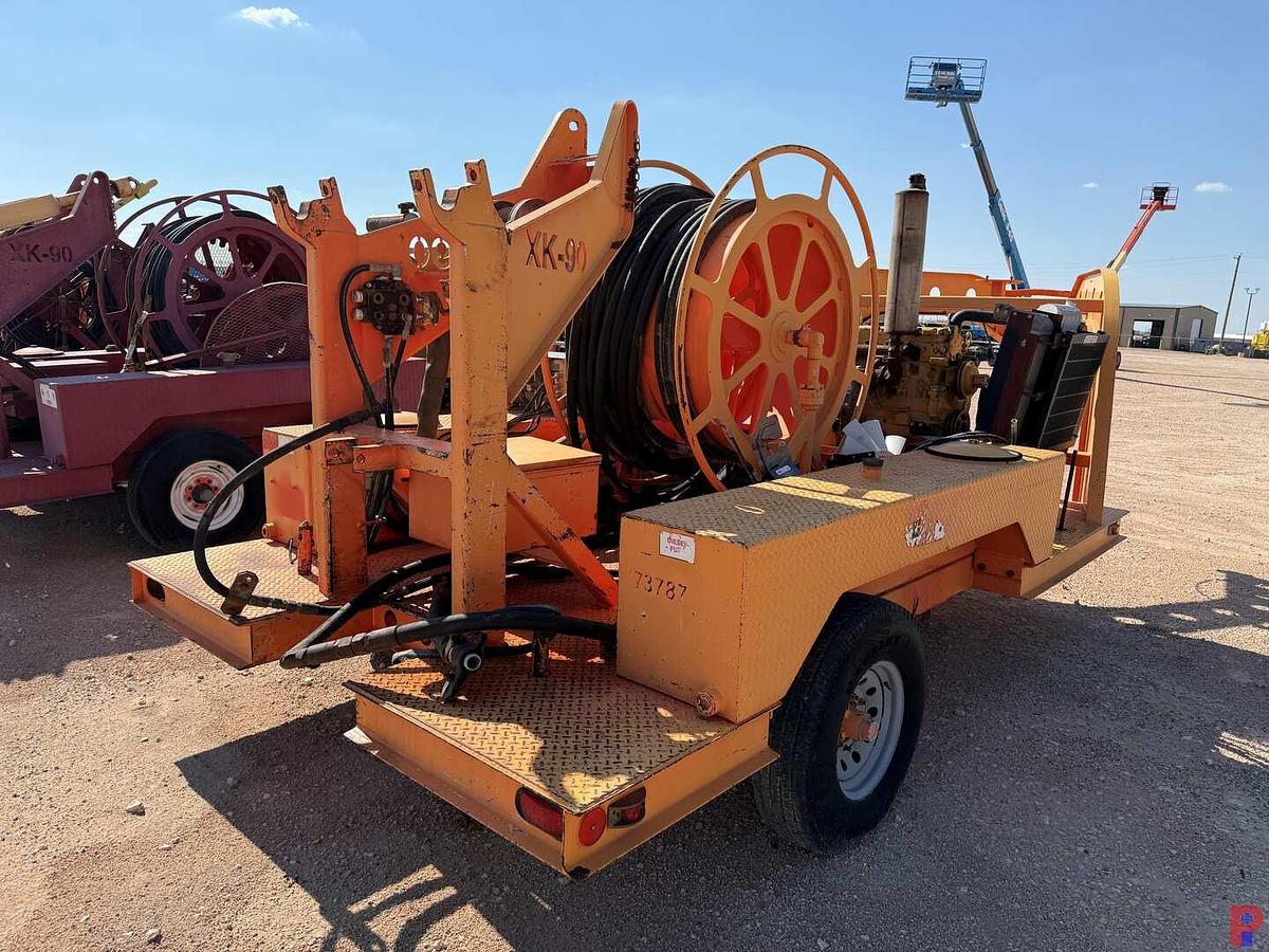 Used VENTURETECH XK-90 POWER SWIVEL UNIT MTD ON 2012 VENTURETECH T/A GOOSENECK TRAILER