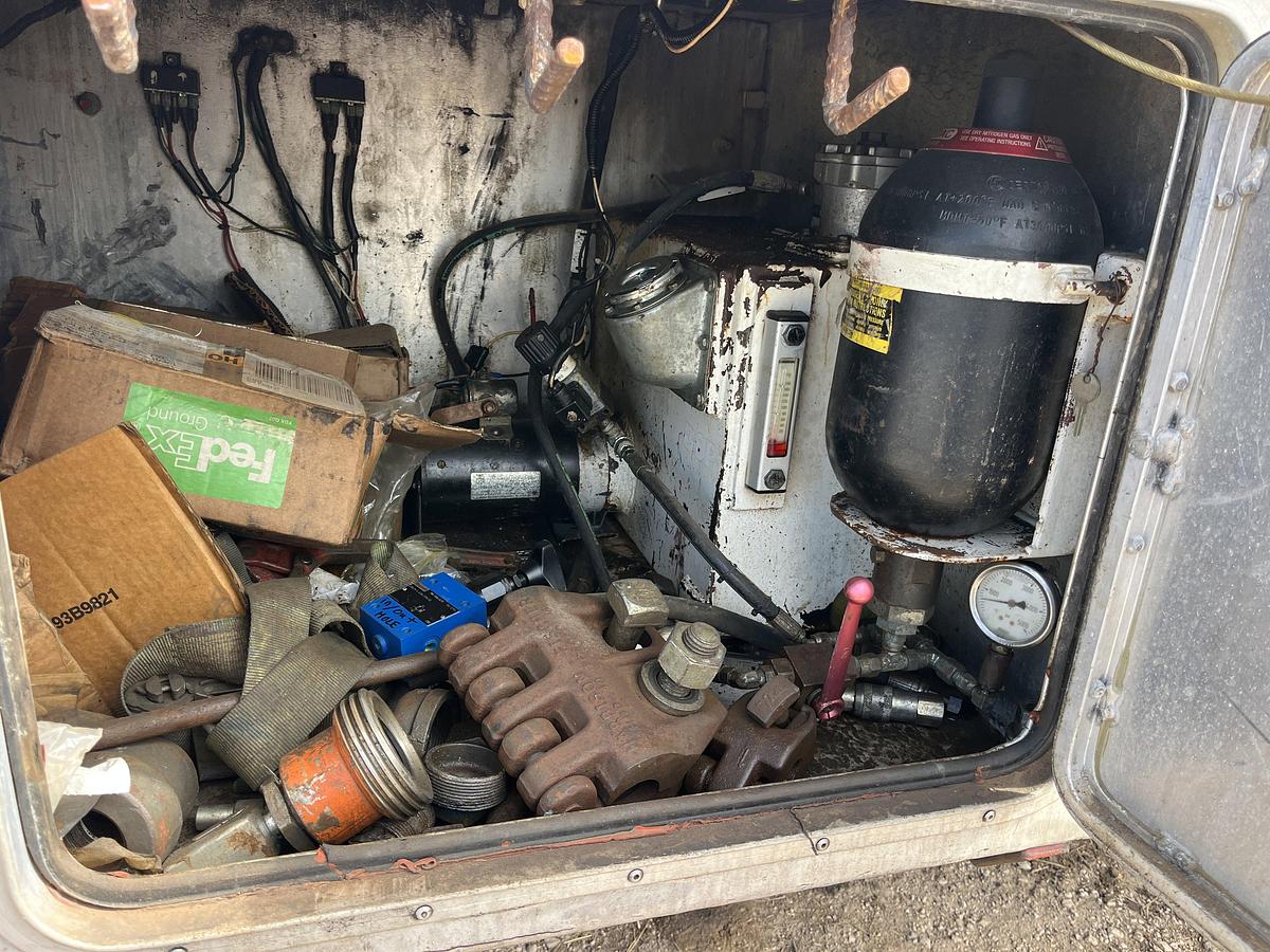 Used 2002 C-TECH BOBTAIL COIL TUBING UNIT