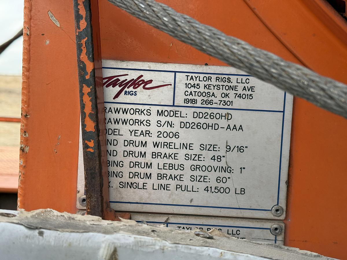 Used TAYLOR DD260HD 5-AXLE WELL SERVICE RIG CHASSIS F/ PARTS ONLY