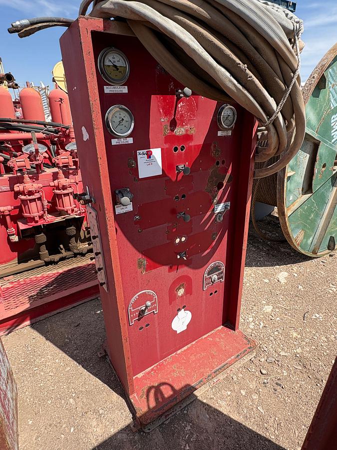 Used Accumulator remote control station