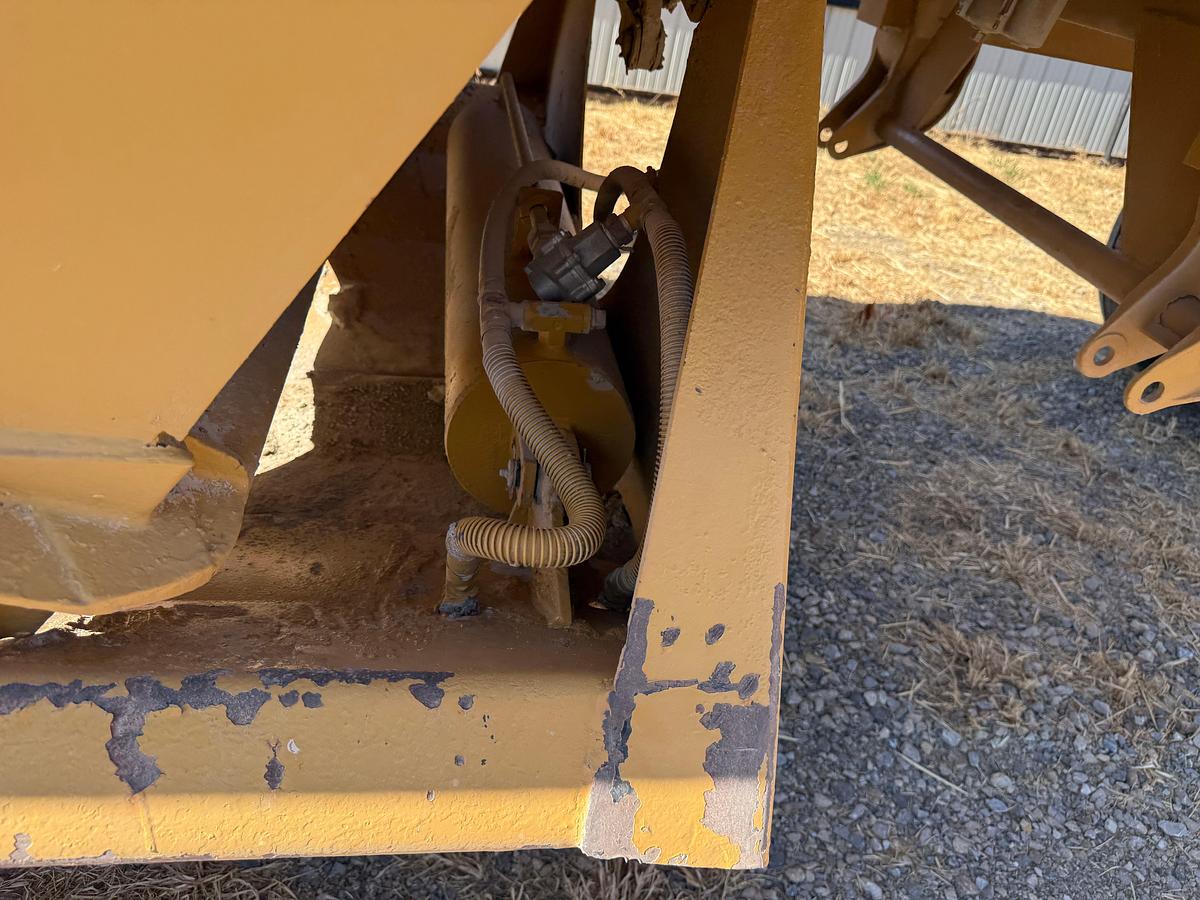 Used 1982 LOAK 38’x 96” T/A BELLY DUMP TRAILER