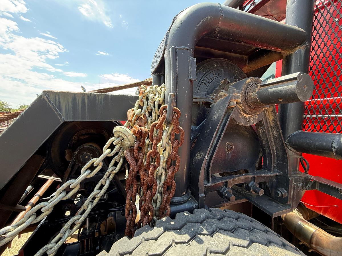 Used 1981 AUTOCAR DC9964 T/A 50-TON GIN POLE WINCH TRUCK