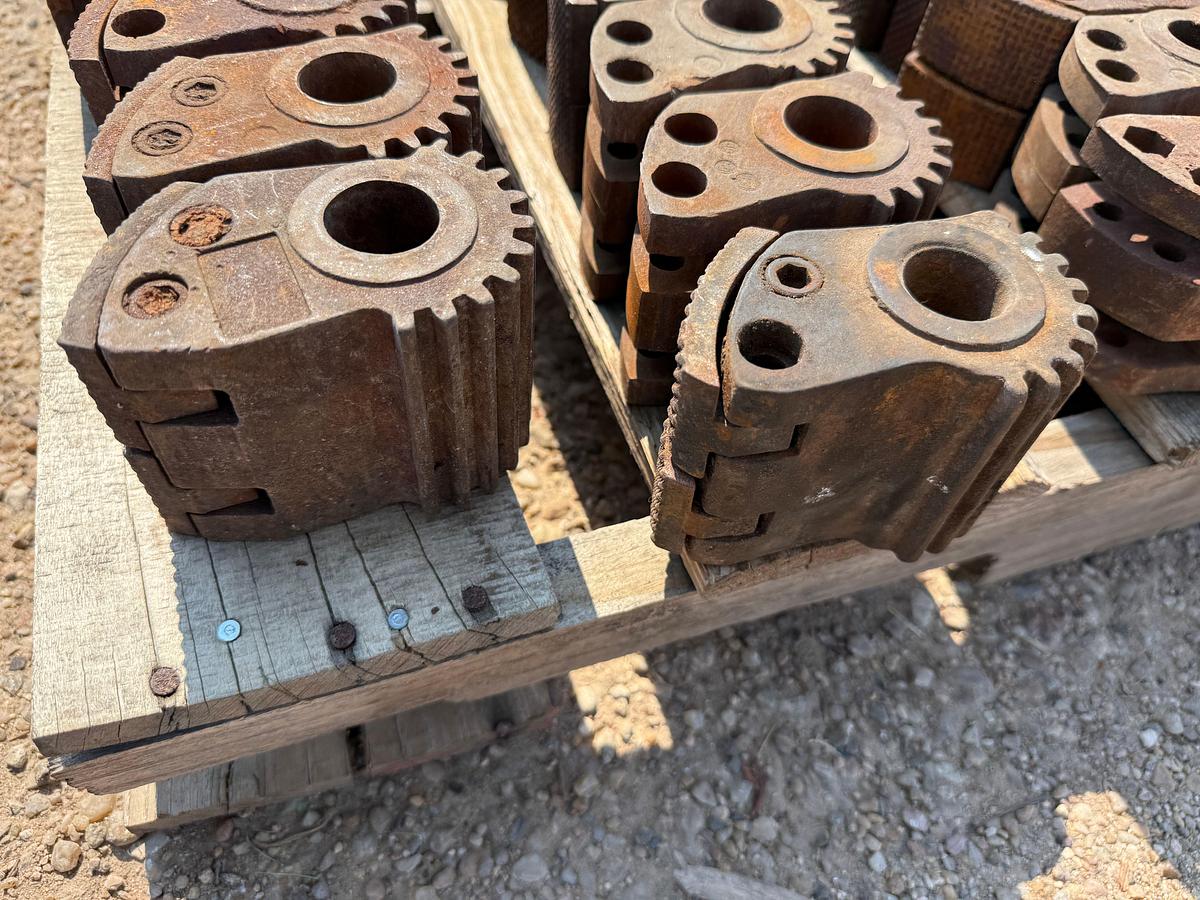 Used PALLET W/ (80+) VARIOUS TONG HEADS w/ DIES / INSERTS