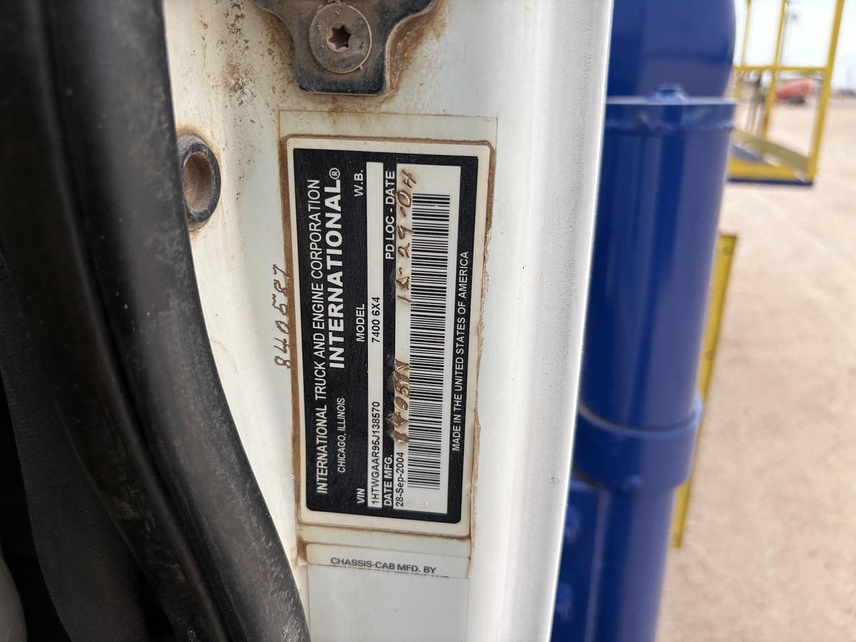 Used 2005 WATSON HOPPER S/D SWAB RIG MTD ON T/A INTERNATIONAL 7400