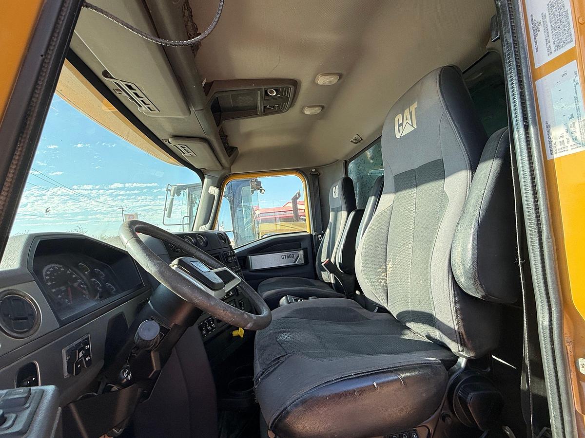 Used 2014 CATERPILLAR CT660S T/A DAYCAB 15YD DUMP TRUCK