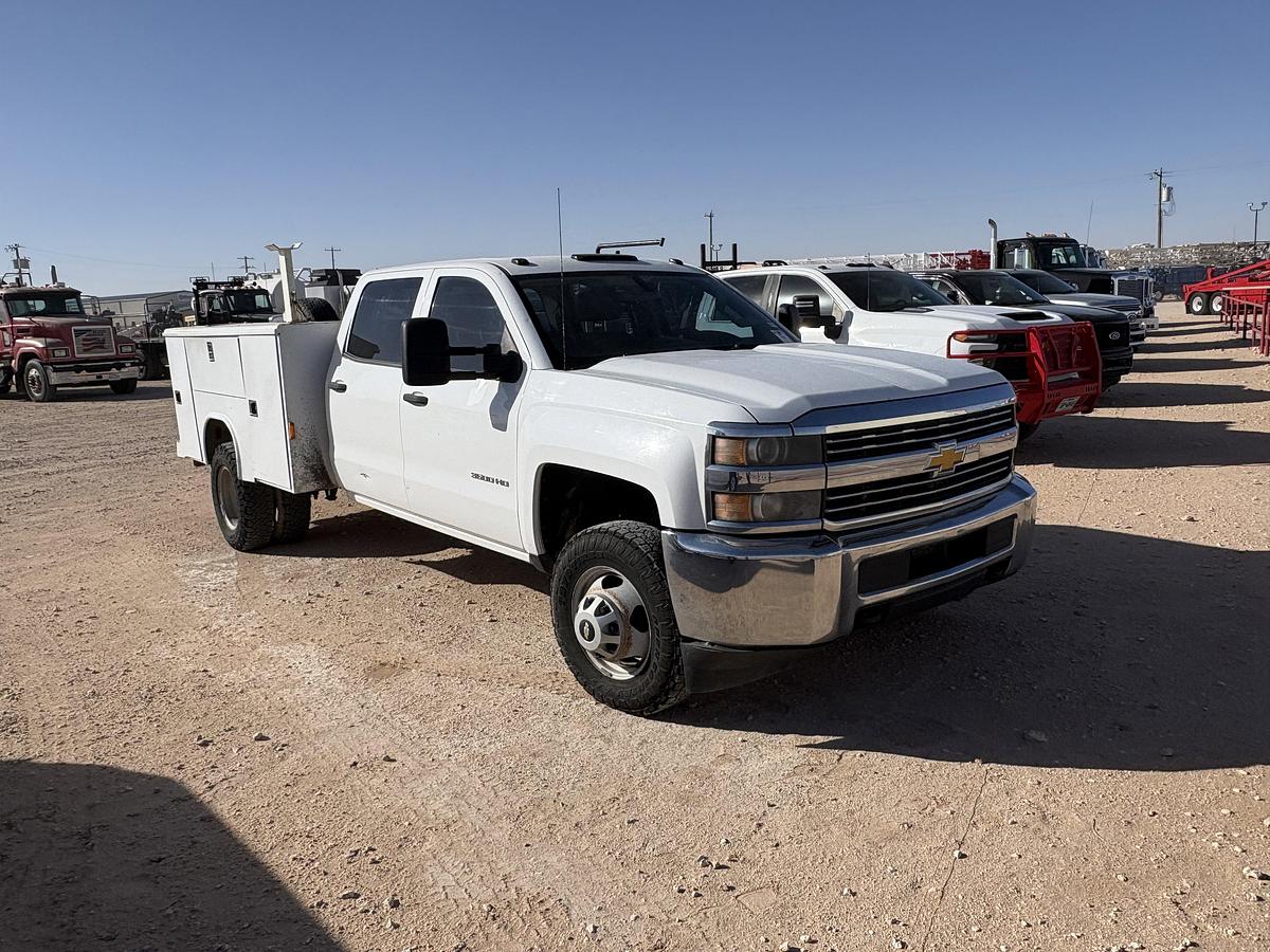 Used 2015 CHEVROLET SILVERADO 3500HD  CREW CAB MECHANICS TRUCK
