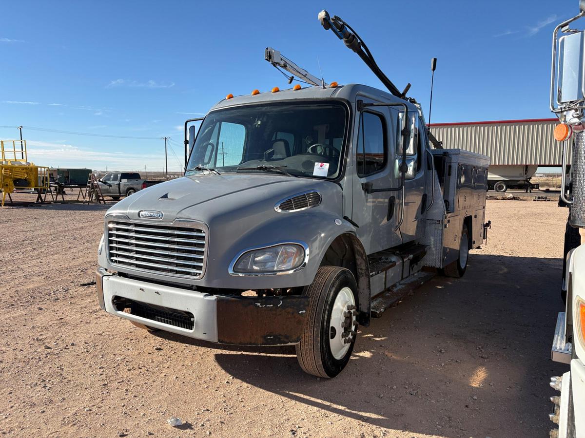 Used 2015 FREIGHTLINER M2 106 S/A CREW CAB SLICK LINE TRUCK