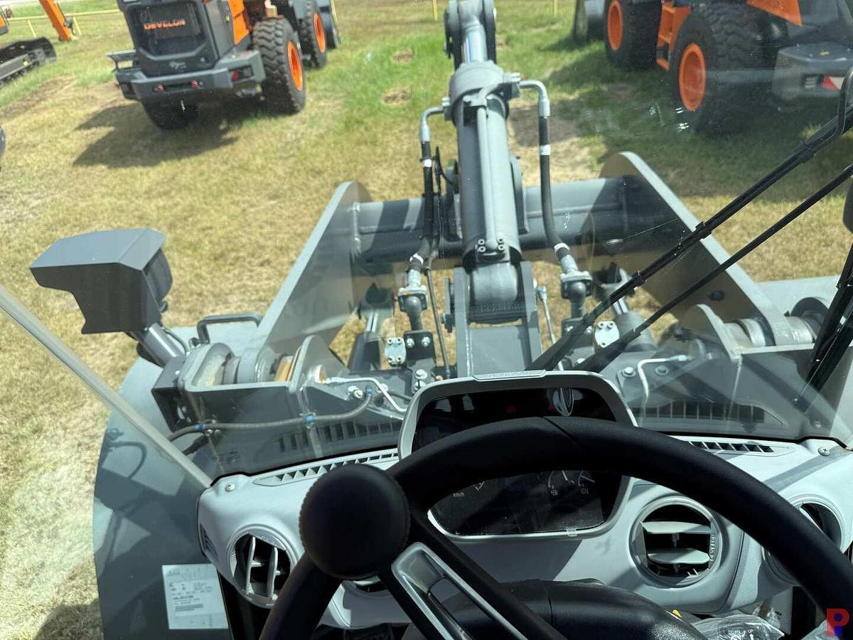 Used (NEW) 2024 DEVELON DL220-7 WHEEL LOADER **3 YEAR 5000 HOUR FULL WARRANTY**