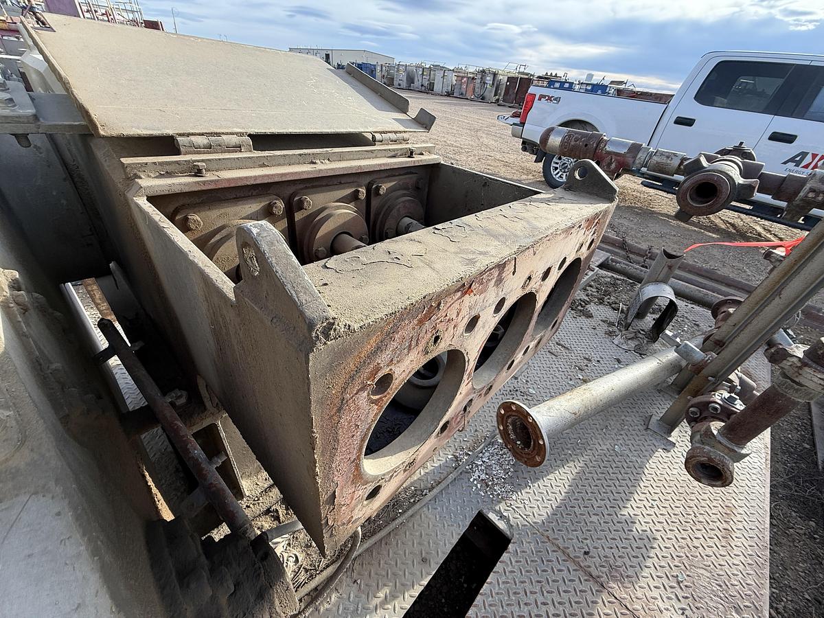 Used TULSA TT250 3K WP TRIPLEX WELL SERVICE PUMP SKIDDED P/B CATERPILLAR C9