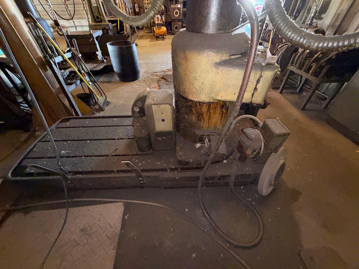 Used AMERICAN TOOL WORKS 4FT. 13” COL. RADIAL ARM DRILL PRESS