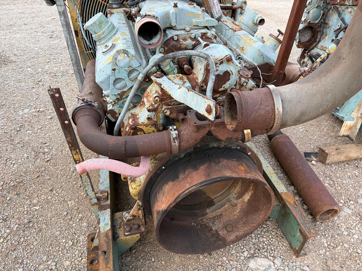 Used DETROIT 8V71T ENGINE & RADIATOR, SKIDDED (INCOMPLETE)