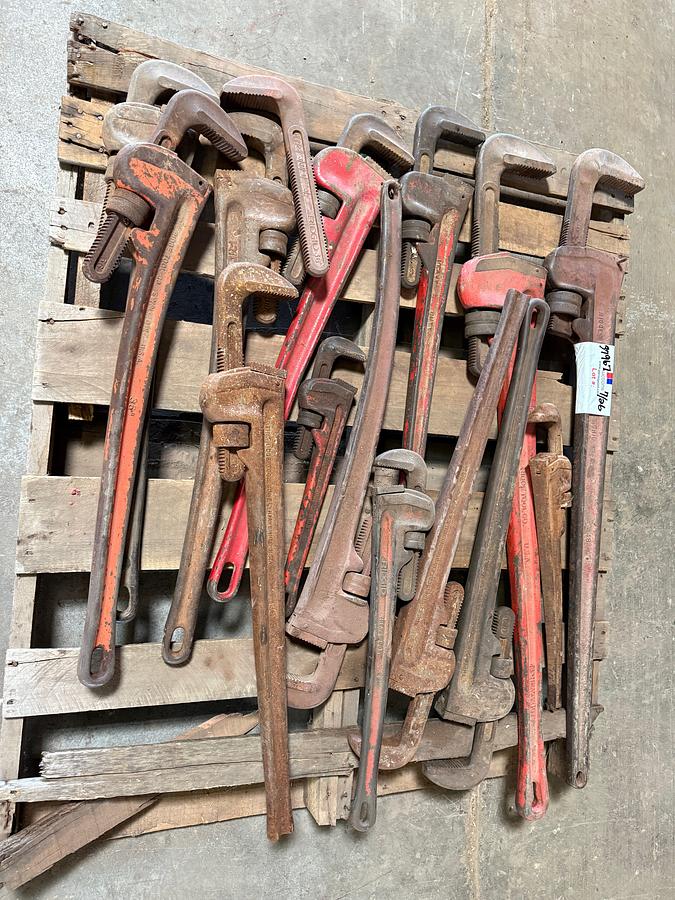 Used PALLET W/ (15) 18” THRU 48” RIGID PIPE WRENCHES
