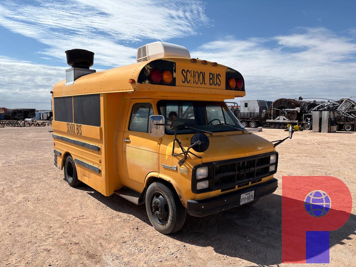 Used 1983 GMC 3500 VANDURA SHORTBUS/FOOD TRUCK CONVERSION