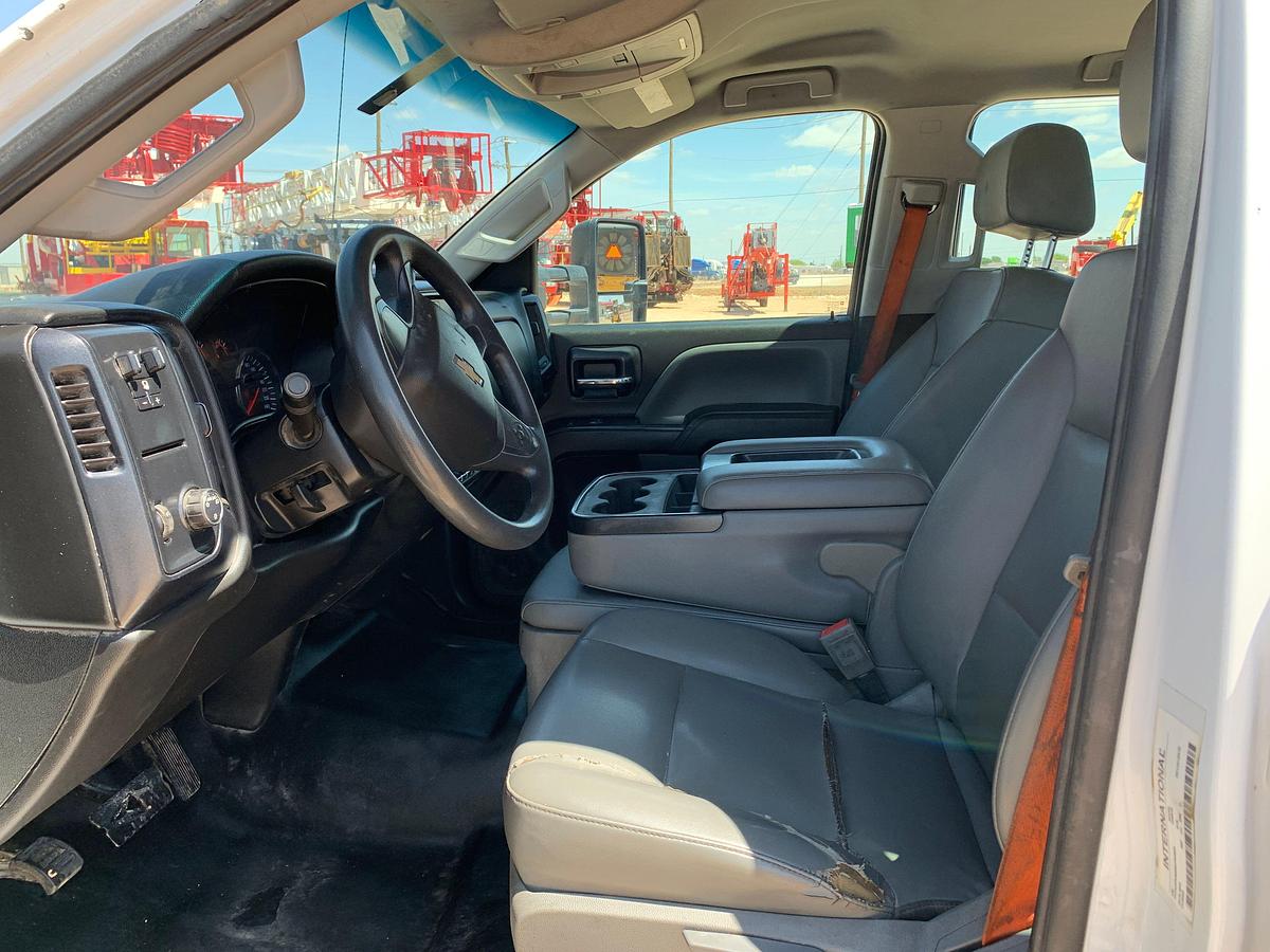 Used 2022 CHEVROLET SILVERADO 6500HD