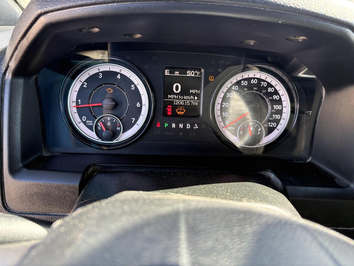 Used 2021 RAM 1500 CLASSIC CREW CAB PICKUP TRUCK