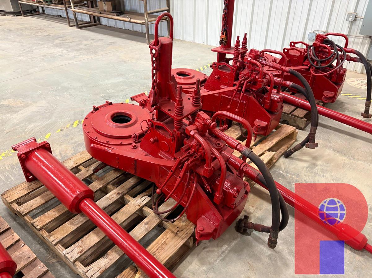 Used MODEL 58-93R HYDRAULIC TUBING TONG W/ 6’ HYD. LIFT CYLINDER