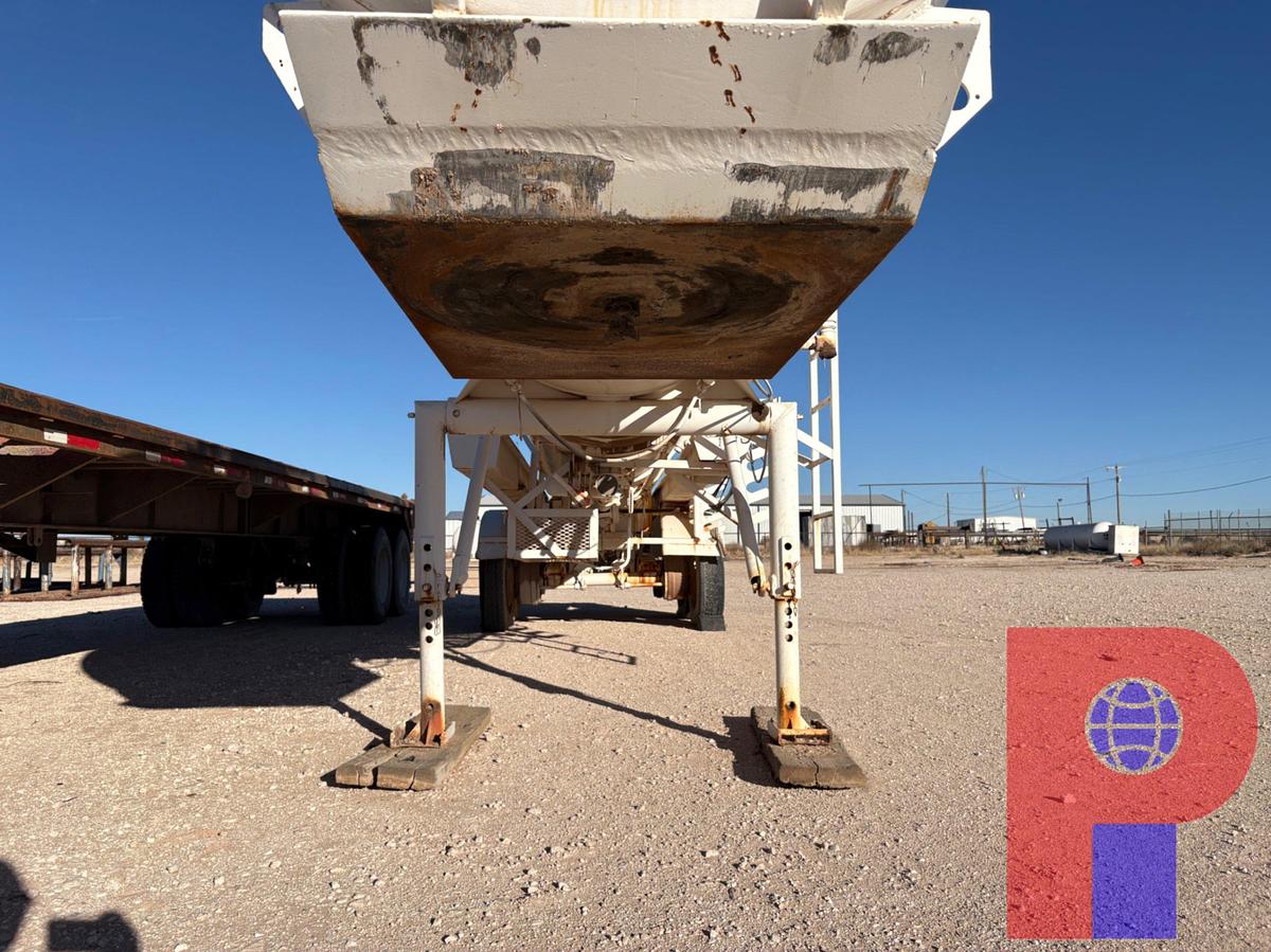 Used 130BBL 2-COMPARTMENT T/A FLUID HAUL TRAILER