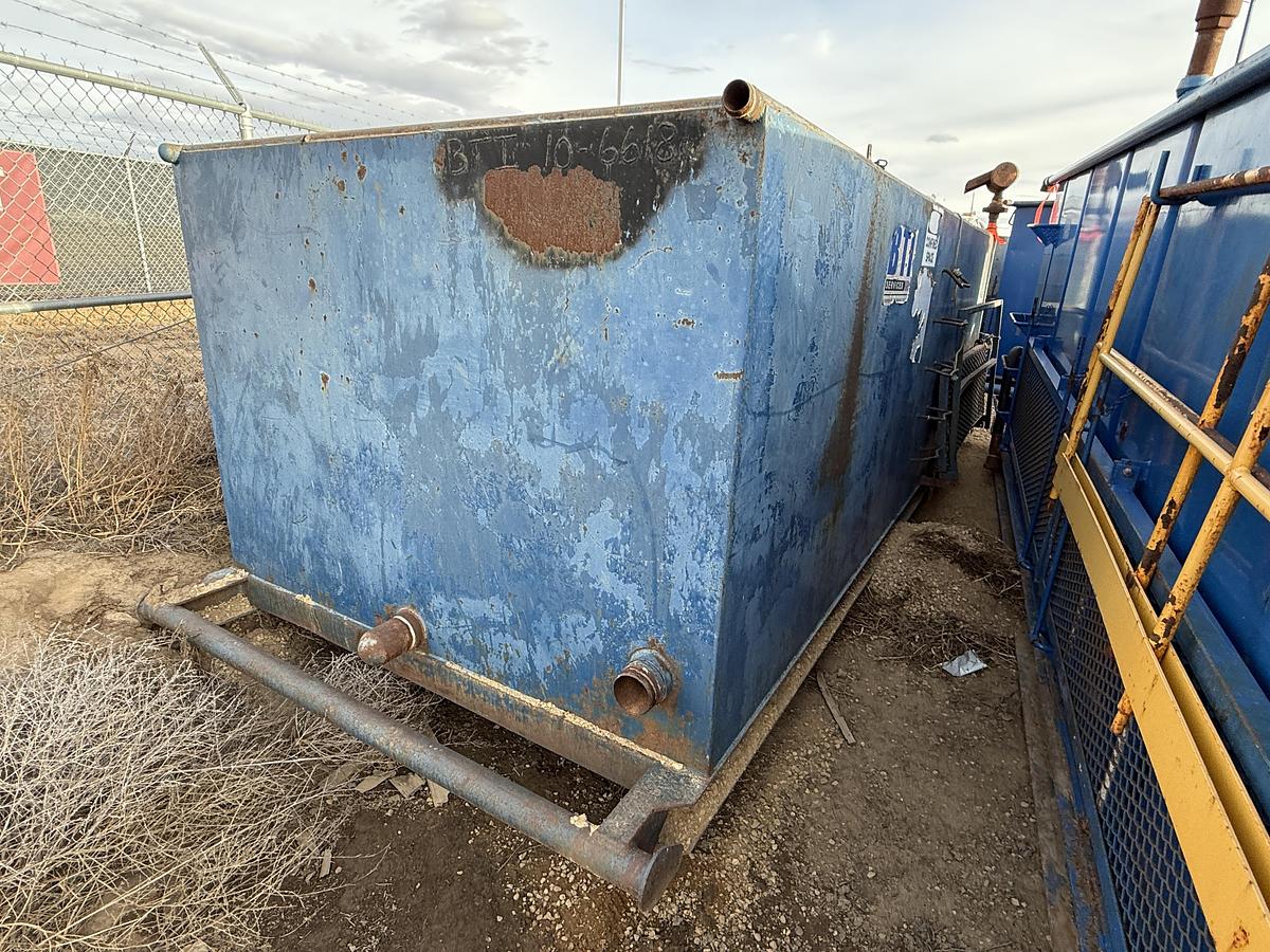 Used 15’L X 7’W X 5’H 2-COMP REVERSE PIT W/ CATWALK,