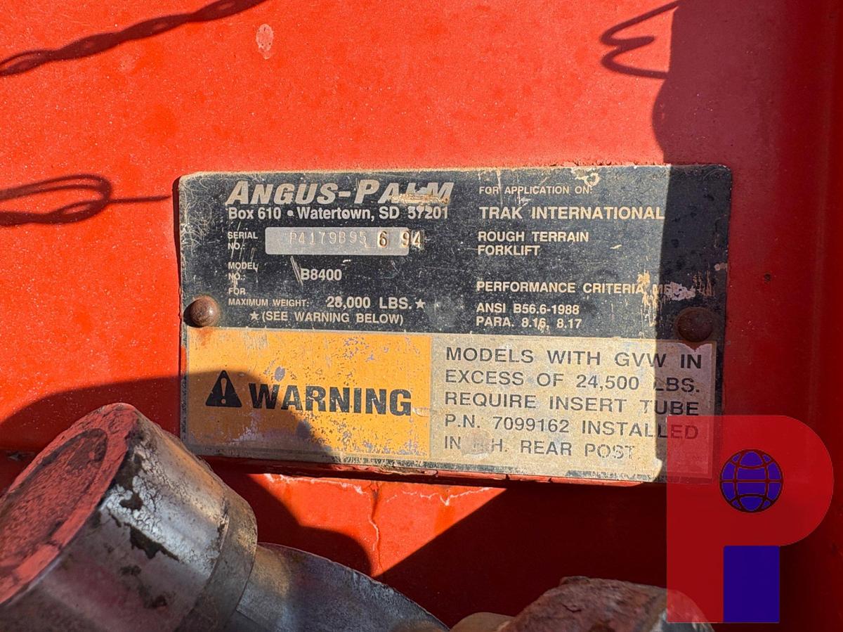 Used SKYTRAK 10054 10,000LBS TELEHANDLER