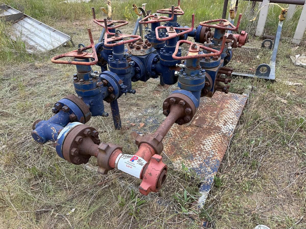 Used NSCO 2-1/16” 5M (8) GATE VALVE MANIFOLD ON TRANSPORT SKID