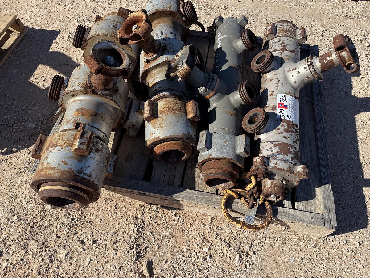 Used (4) MULTI-SIZE SINGLE PLUG CEMENT HEADS