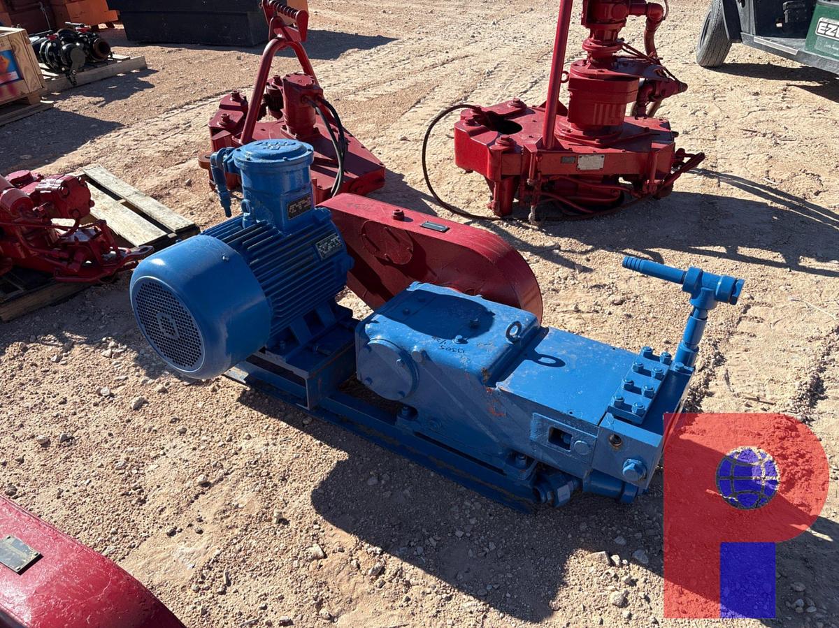 Used TRIPLEX CHARGE PUMP P/B ELECTRIC MOTOR