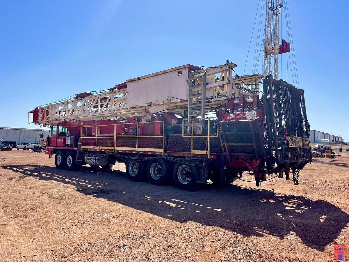 Used 2014 SERVICE KING 575 DD 104’-250K 5-AXLE WELL SERVICE WORKOVER RIG