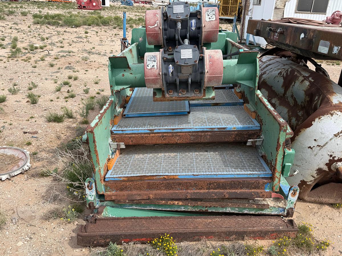 Used 2013 NOV BRANDT 120" X 67" X 66" SHALE SHAKER P/B (2) 2.5-HP ELECTRIC MOTORS, SKIDDED