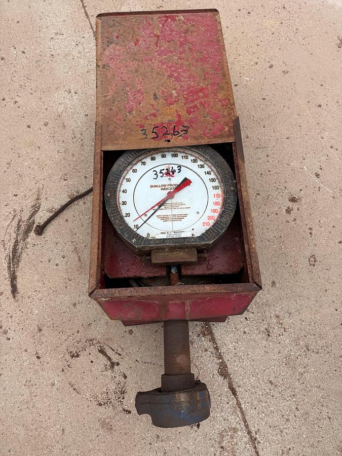 Used SHALLOW PRODUCTION 210K LBS PAD TYPE WEIGHT INDICATOR