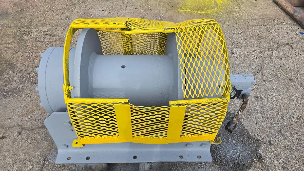 Used DP 55K HYDRAULIC WINCH