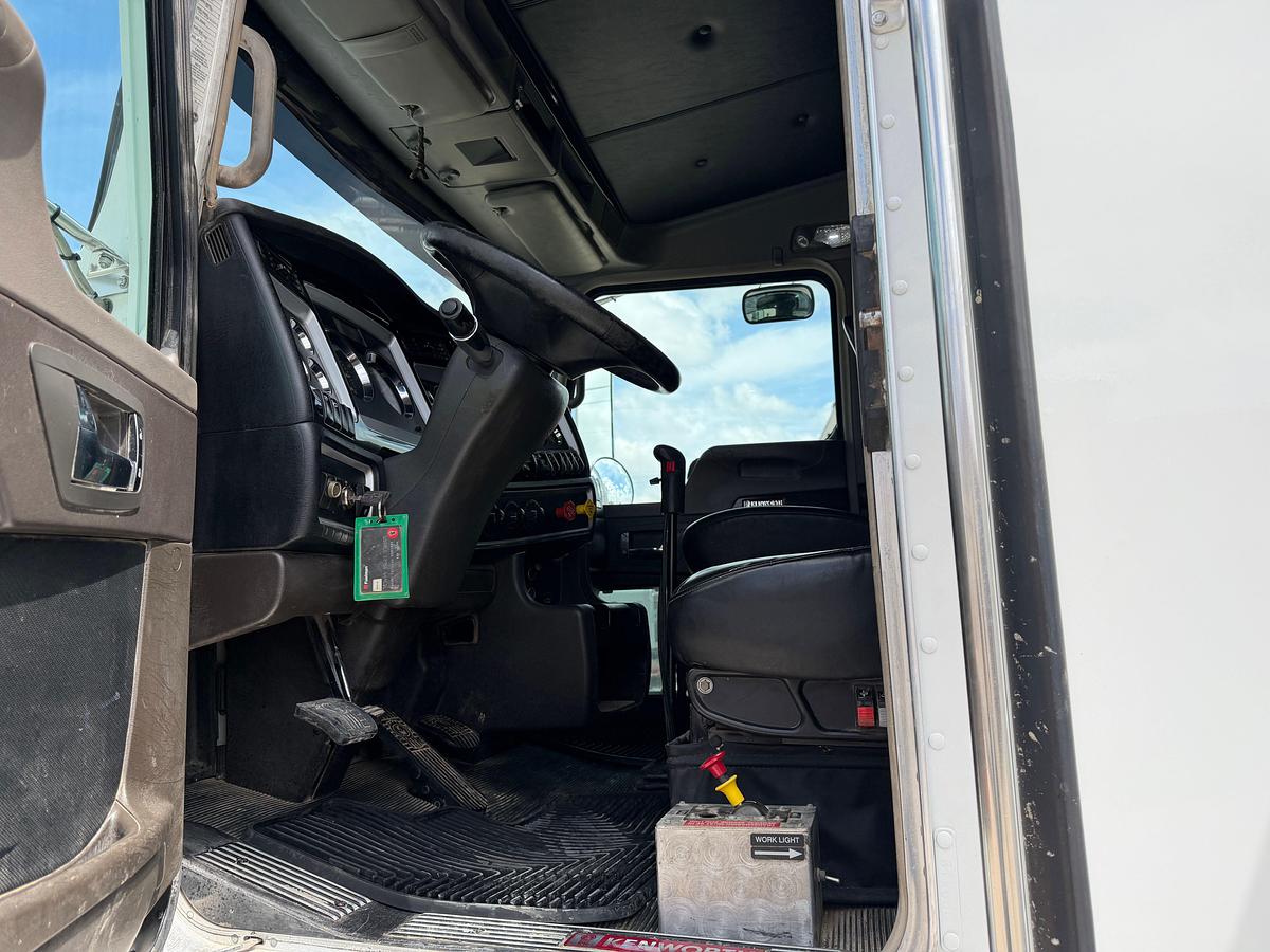 Used 2020 KENWORTH T800 ENERFAB HOT OIL TRUCK