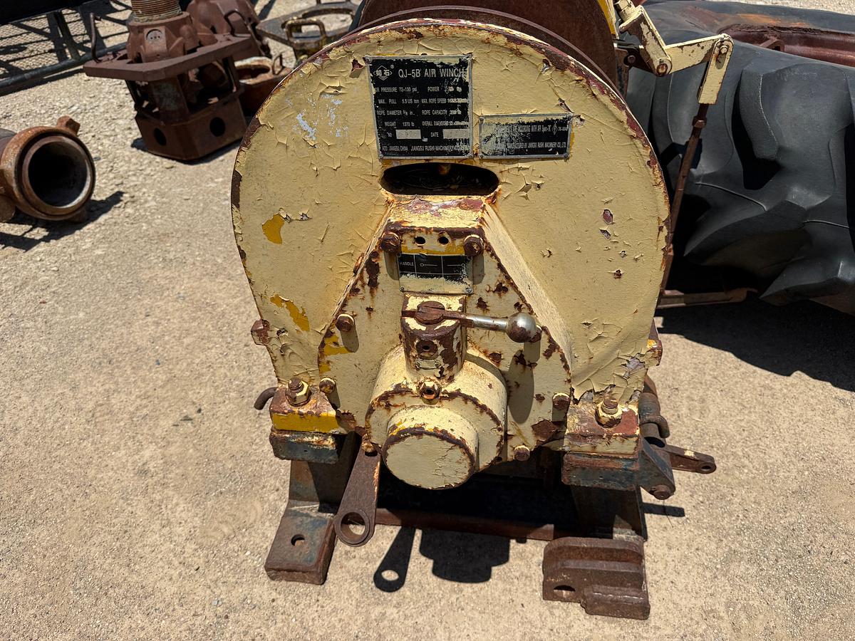 Used QJ-5B 5.5-TON AIR TUGGER WINCH