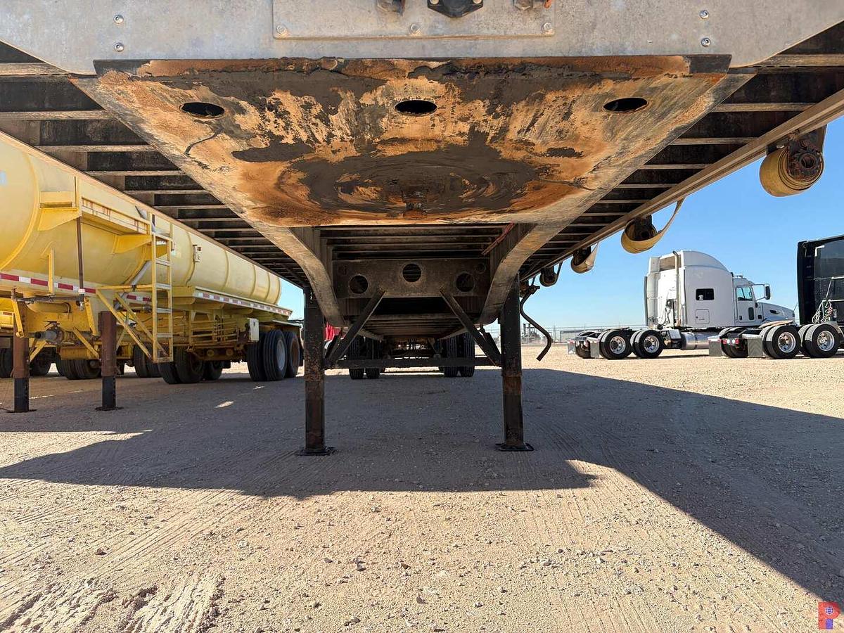 Used 2015 TRANSCRAFT EAGLE II 53’ X 102” T/A FLATBED TRAILER