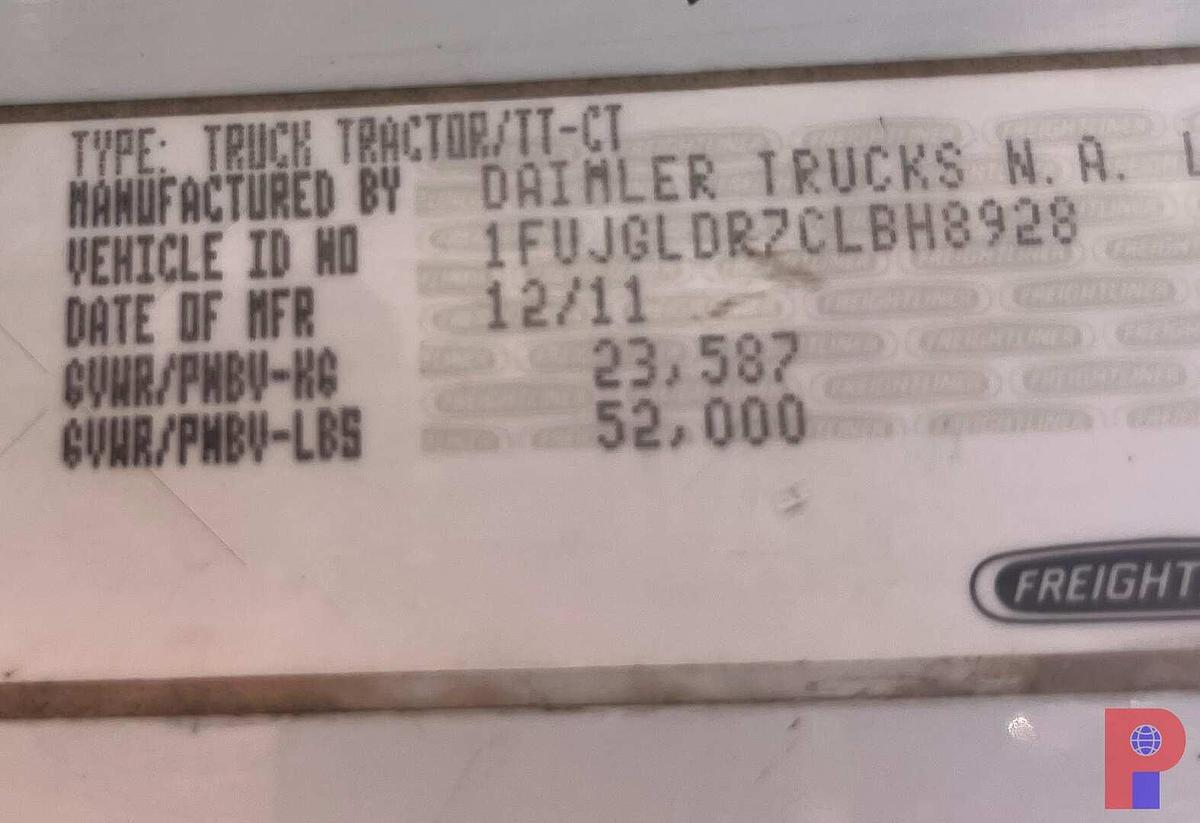 Used 2012 FREIGHTLINER CASCADIA 125064ST T/A 60” SLEEPER TRUCK