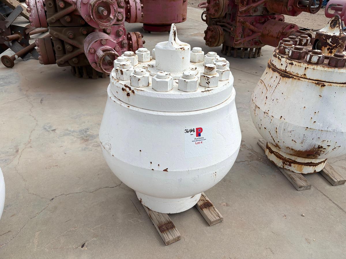 Used Pulsation dampener for mud pump