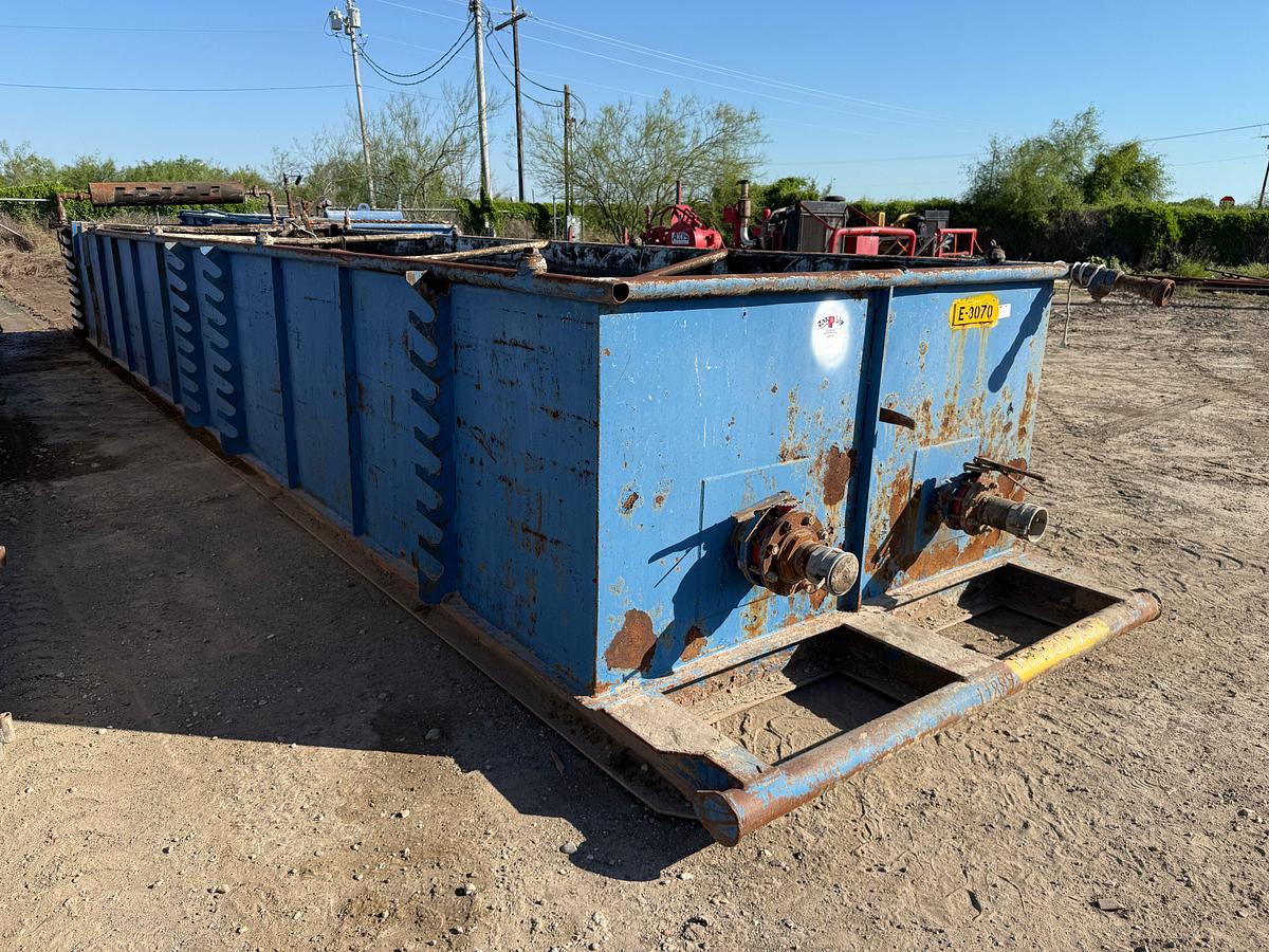 Used 36’L X 7.7’W X 4’H 2-COMP REVERSE PIT W/ GAS BUSTER & IRON RACK