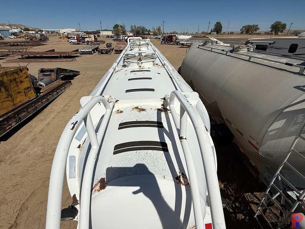 Used 2015 EXA INDUSTRIAL T/A STEEL PNEUMATIC TRAILER