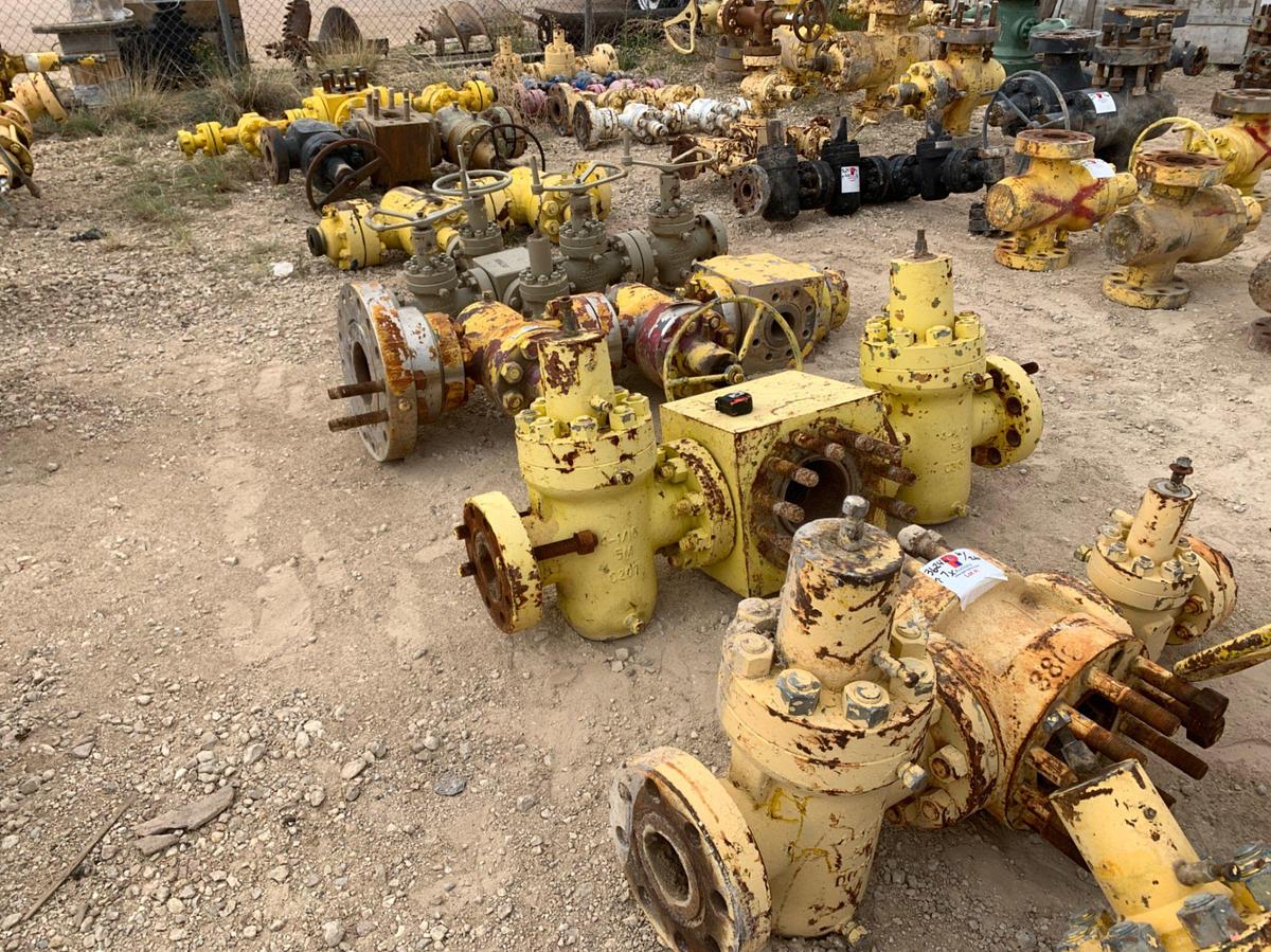 Used (7) 4”- 7-1/16” 10k Fluid Crosses w/ (16) 2-9/16” to 4” 5k Manual Gate Valves