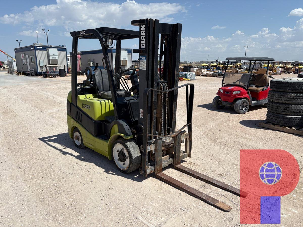 Used CLARK C25CL 4,500LB FORKLIFT