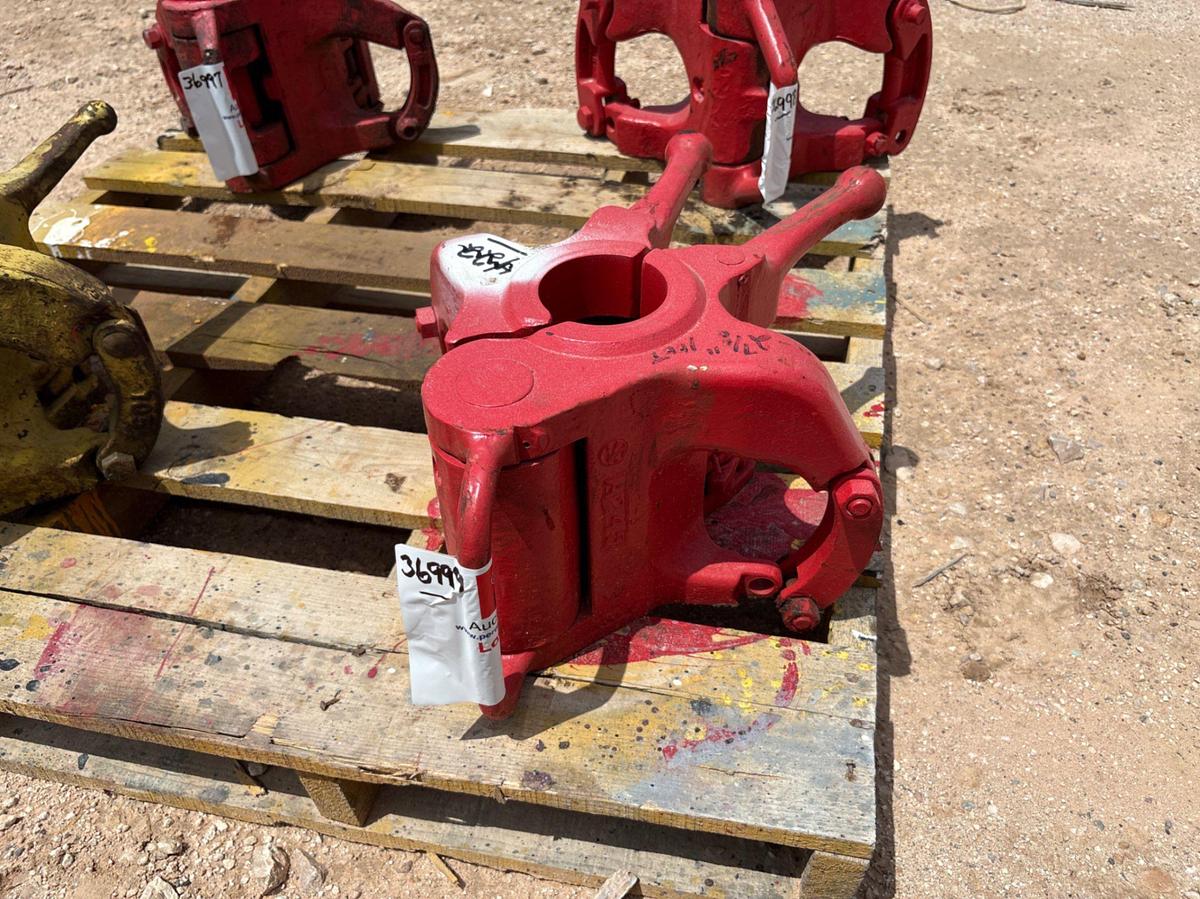 Used Titan tools 2-7/8” 100 ton tubing elevator