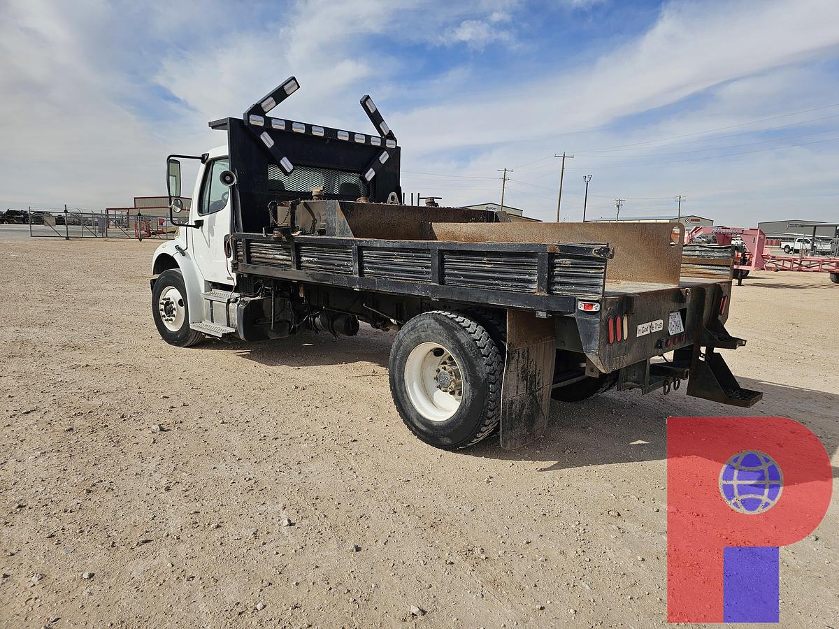 Used 2011 FREIGHTLINER M2 106 S/A DAYCAB ASPHALT POTHOLE TRUCK