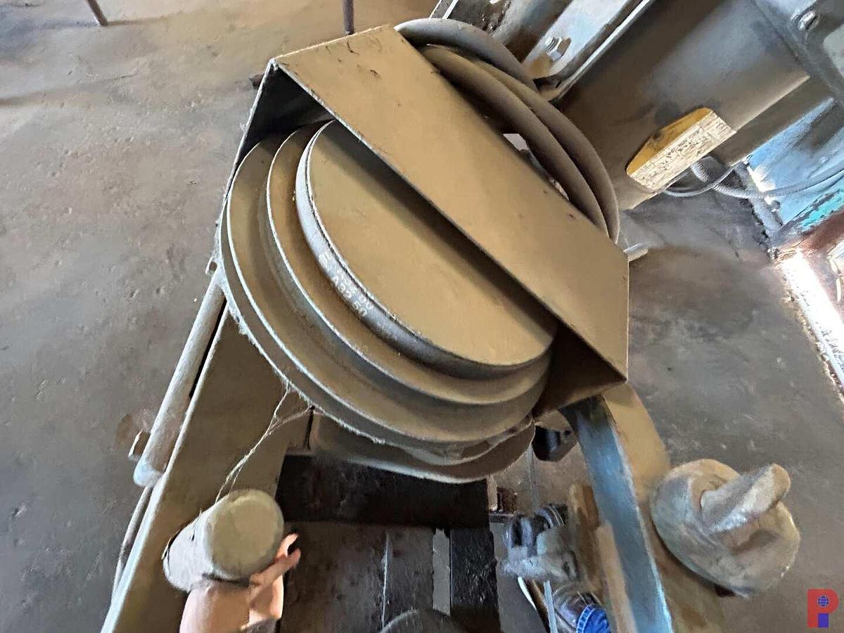 Used WELLS 5M HORIZONTAL BAND SAW  P/B 115 VOLT SINGLE PHASE BLADOR MOTOR