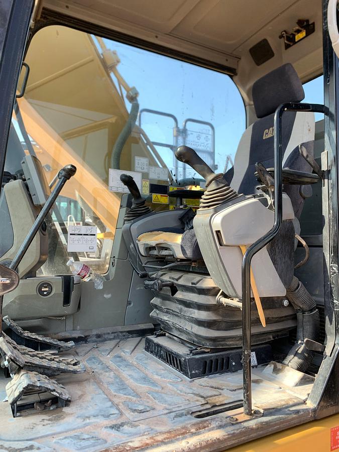 Used 2012 CATERPILLAR 320E L EXCAVATOR