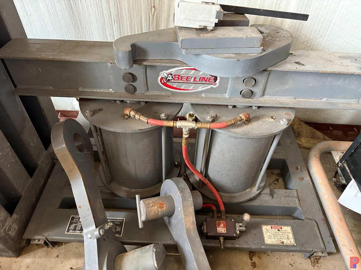 Used BEE LINE 7500 ALIGNMENT MACHINE PKG.