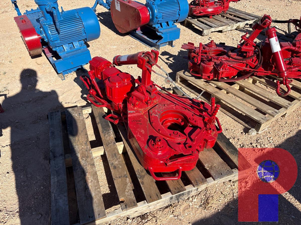 Used GILL MODEL RS-HD HYDRAULIC TUBING TONG