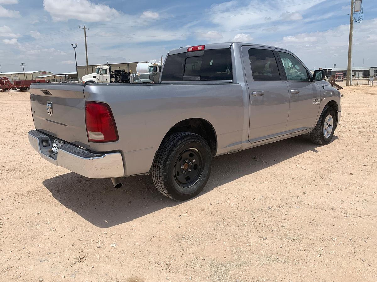Used 2019 RAM 1500 CLASSIC CREW CAB PICKUP TRUCK