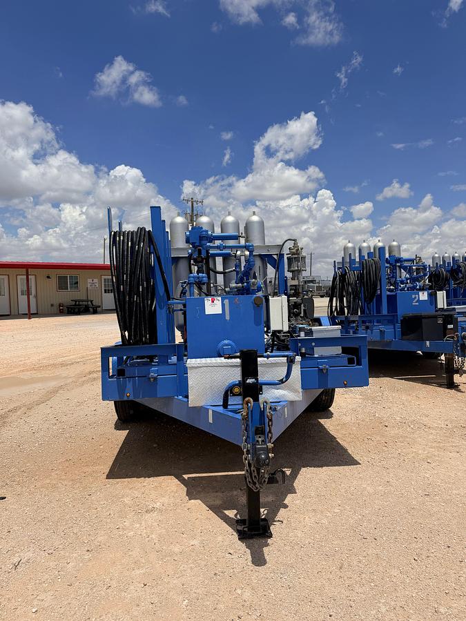 Used 3-station closing unit mtd on 12’ x 80” t/a bumper pull trailer