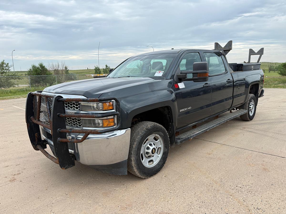 Used 2019 CHEVROLET SILVERADO 2500HD 4X4 CREW CAB PICKUP TRUCK