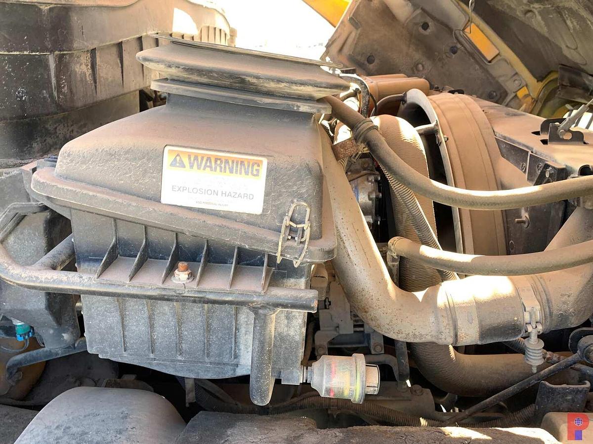 Used 2011 INTERNATIONAL DURASTAR 4300 COMMANDER C4045 DIGGER TRUCK