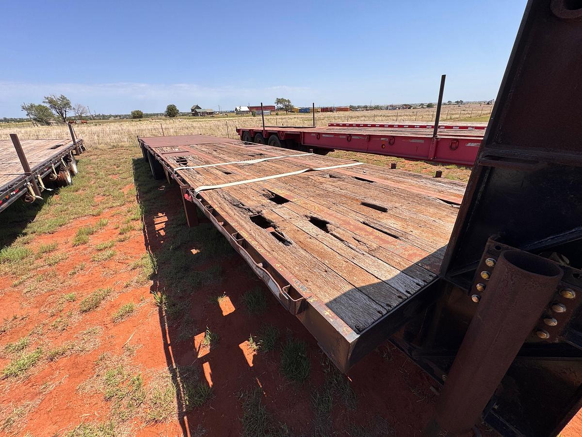 Used 40' OILFIELD STEP DECK TRAILER
